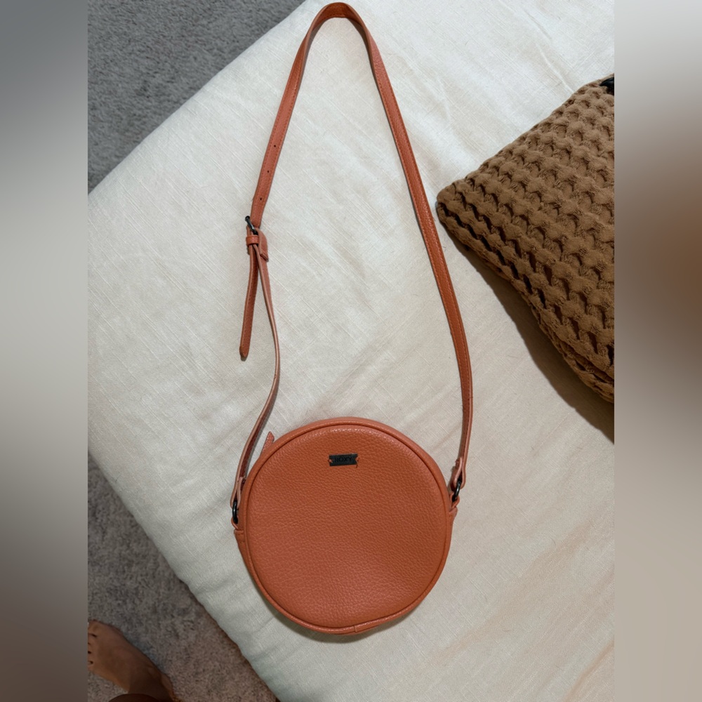 Roxy purse